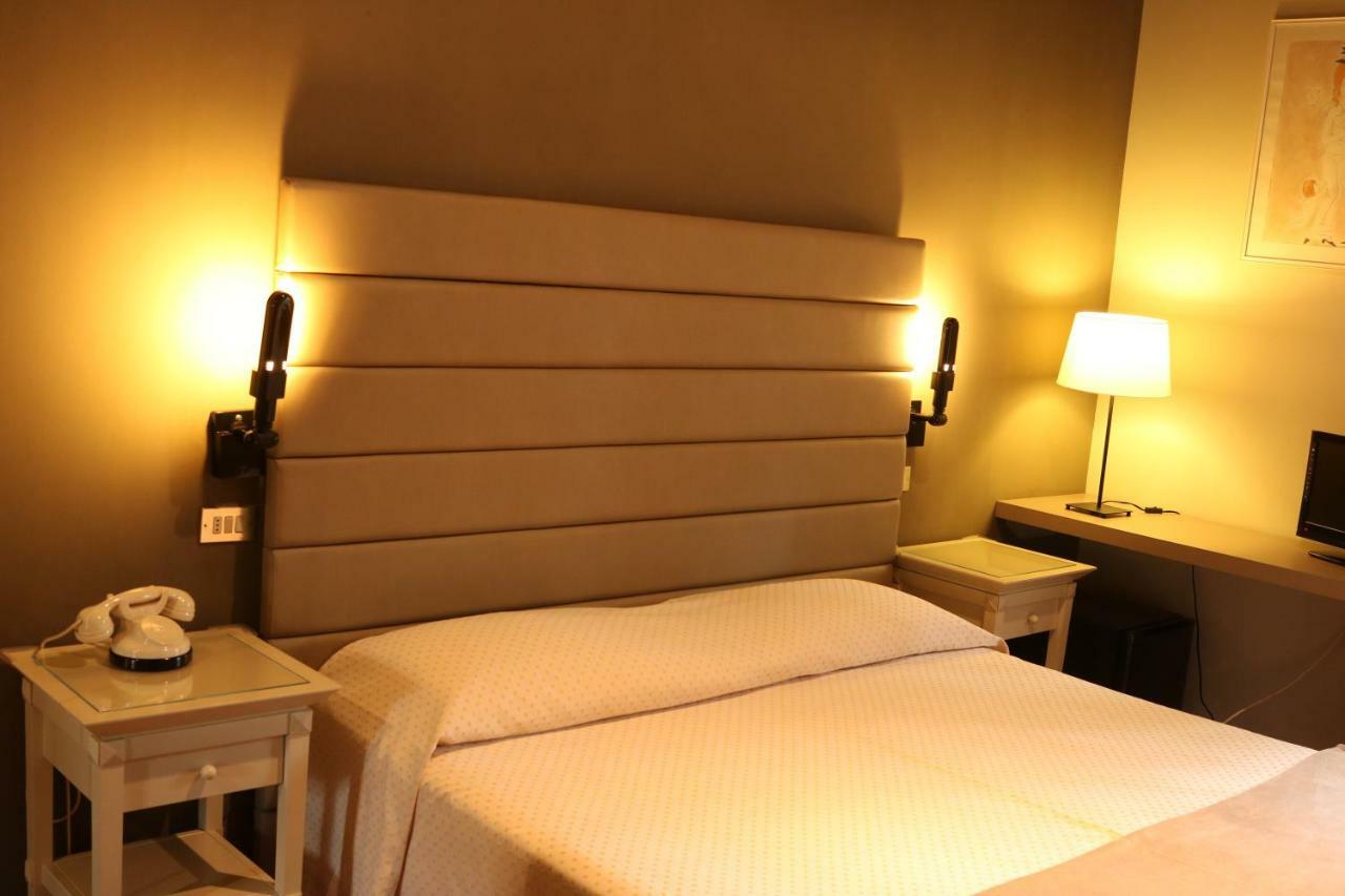 Park Hotel Albisola Superiore Luaran gambar